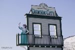 bild Dawson City Schild Willkommen