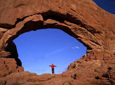 Pictures Nature on Foto Von Mensch Und Natur Im Einklang  Sandsteinbogen Im Arches