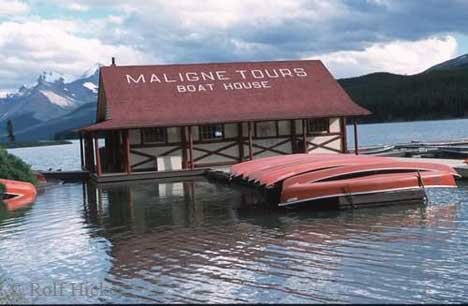 Maligne Lake Bootsverleih