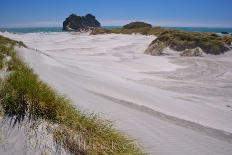 Wharariki Beach Neuseeland