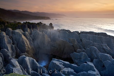 Pancake Rocks Gischt Sonnenuntergang