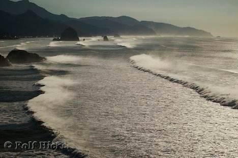 Cannon Beach Gewaltiges Meer