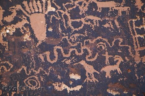 Petroglyphen Newspaper Rock Historical Site