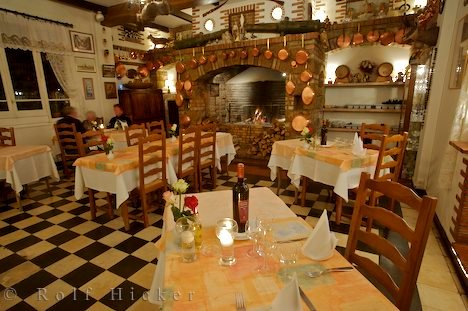 Restaurant In Ponte Du Loup An Der Cote D Azur Frankreich