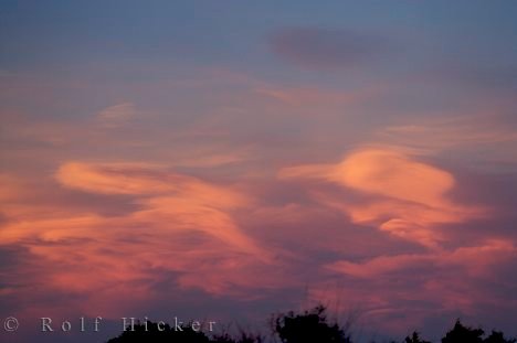 Wolkenschleier Am Abendhimmel Licht Provence