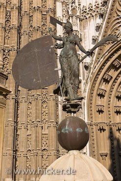 Giraldillo Bronzestatue Kathedrale Sevilla Spanien