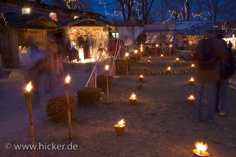 Weihnachten Hexenagger Fackeln